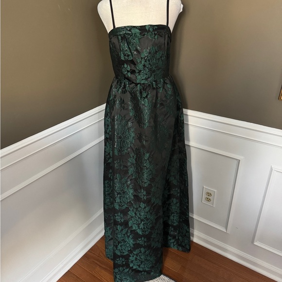 Flora Bea Gorgeous Mecca Dress in Forest Oak. Small. Brand new with tags. - Picture 2 of 8